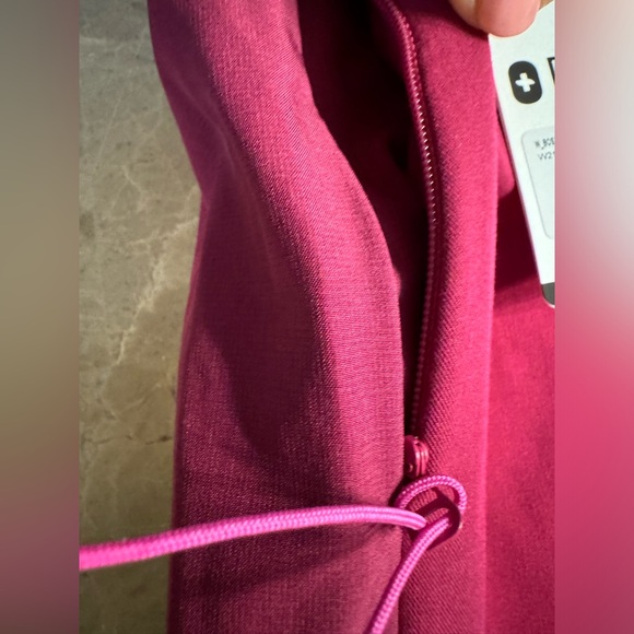 FIGS BOSTON SLIM JOGGER SCRUB PANTS - Picture 2 of 9